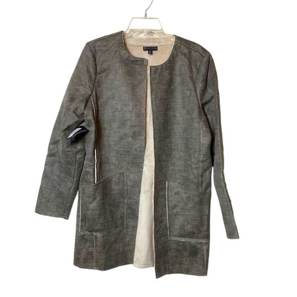 NWT Bobeau gray open jacket. Faux fur lined. Large